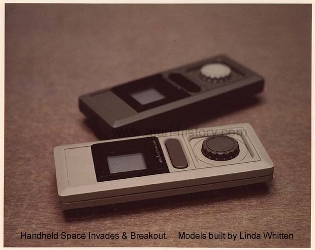 Breakout & Space Invaders Handhelds